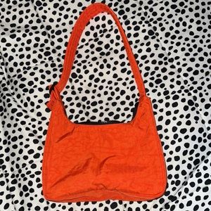BAGGU Mini Nylon Shoulder Bag Tomato